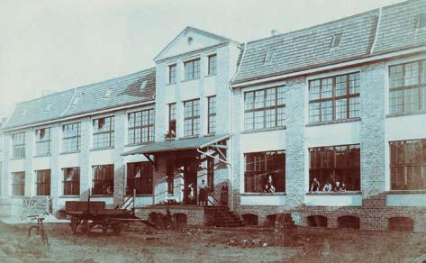 Unter der Leitung von Ernst Dieterle begann die ausgeprägte Zigarrenherstellung.