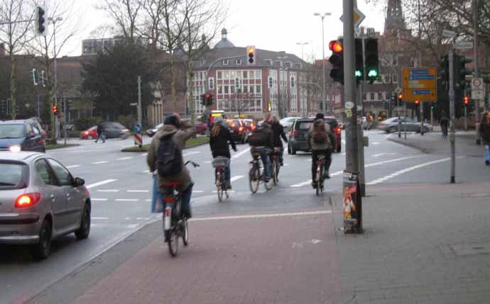 Green traffic light for cyclists(münster)