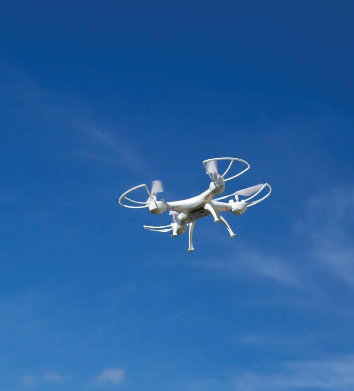 MY FLY Diese ultraleichte Drohne bringt alles mit, was Miniatur-Piloten für einen kleinen Ausflug brauchen: Eine 4-Kanal Langstrecken-Steuerung für beeindruckende Flugmanöver, 2,4 GHz-Technologie