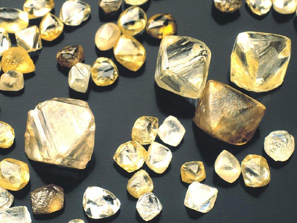 Schwermineral-Survey Diamanten aus Schwermineralkonzentrat eines Versuchsabbaus im