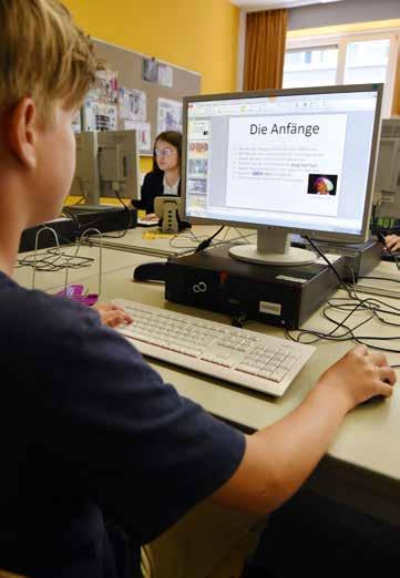 Bestens ausgestattet Der Ausbau der IT-Infrastrukturen an Augsburger Schulen ist zentraler Bestandteil der IT-Bildungsinitiative und des Bildungsförderprogramms.