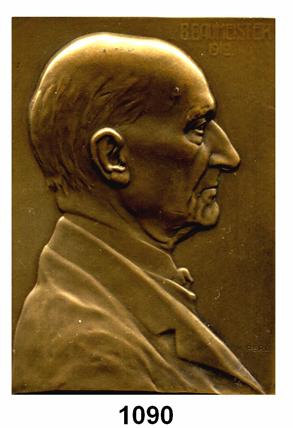 96 Personen 1090 Baumeister, Bernhard (Burgschauspieler, +1917) Einseitige Bronzeplakette 1910 (Karl Perl) zur 60Jahrfeier als Burgtheatermitglied in Wien. Brustbild rechts. 65/46 mm. 96,02 g.