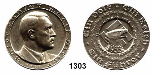 116 1300 Hitler, Adolf Einseitige vergoldete Aluminiumplakette 1937. Zum 50jährigen Bestehen des Männerturnvereins Nürnberg.