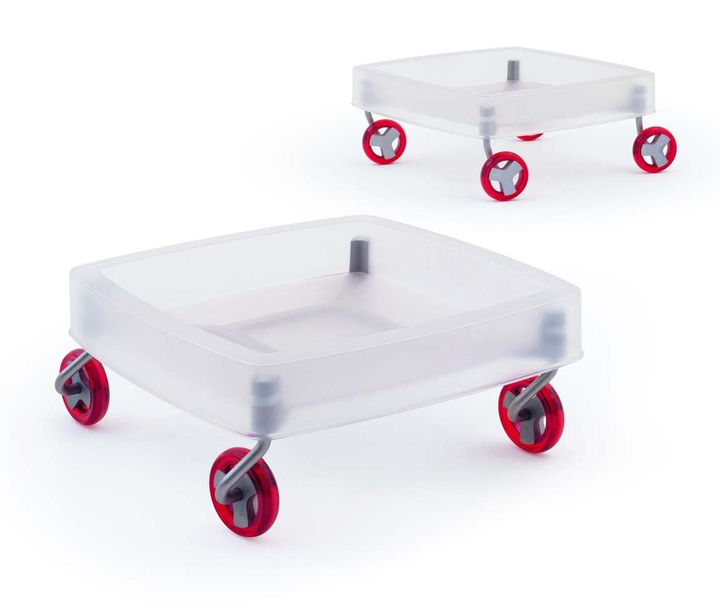 MAGIS WAGON design Michael Young Small table on wheels. Year of production: 2003. Material: frame in sand-blasted die-cast aluminium. Container in standard injection-moulded ABS.