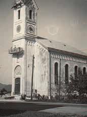 Die festliche Grundsteinlegung für die Kirche fand am 10. Juli 1853 im Beisein der kirchlichen und politischen Würdenträger, sowie der zahlreichen Moos-Gemeindemitglieder statt.