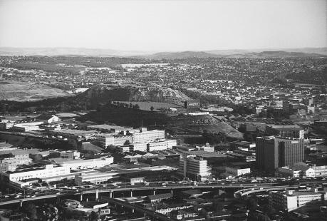 Abb. 4: Bis zum Jahr 1886 gab es auf dem Gelände der heutigen Stadt Johannesburg (1645 Quadratkilometer) vier Farmen.