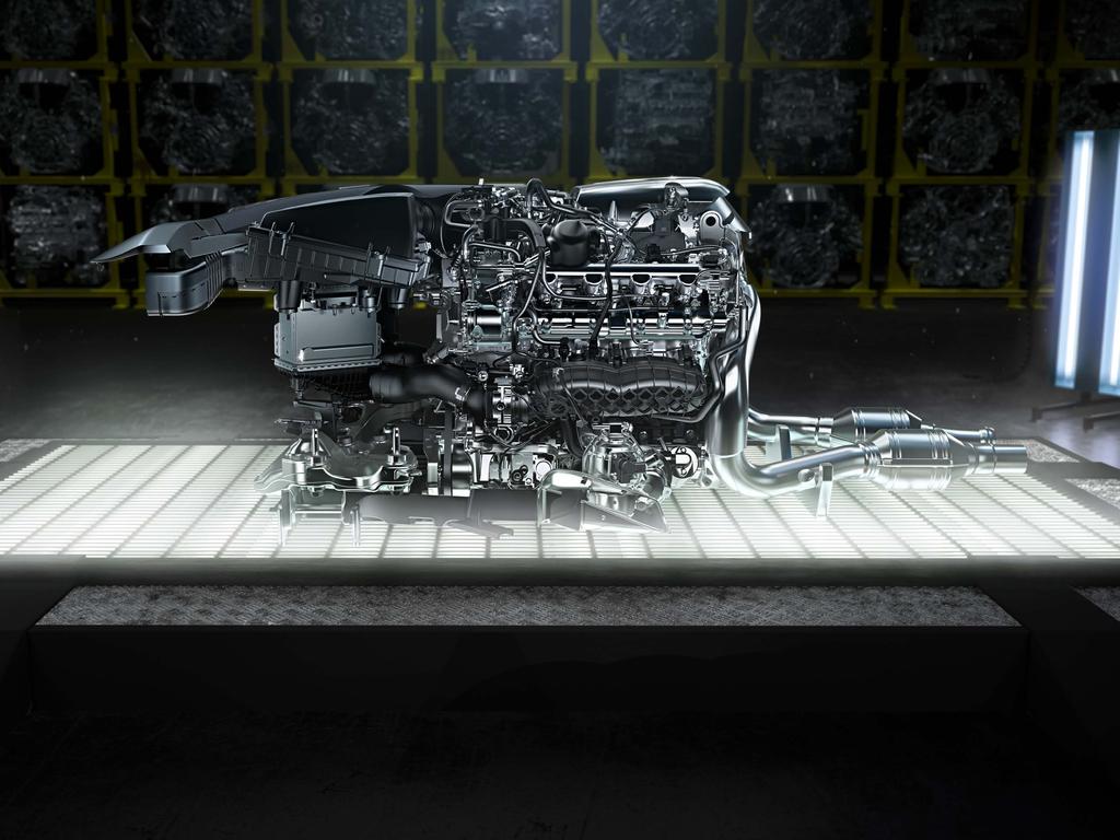 Auch im Herzen ein echtes Biest. Der AMG 4,0-Liter-V8-Biturbomotor wird nach der bewährten Philo sophie One Man One Engine in Affalterbach von Hand gefertigt.