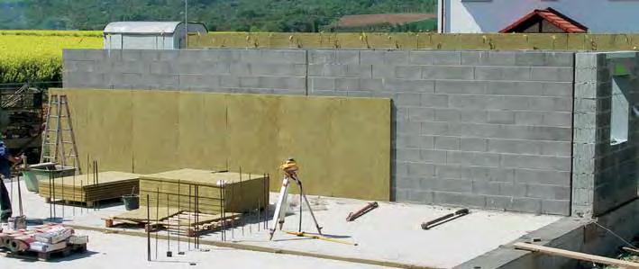 Bauakustische Bemessung 15 Die Rechenwerte der Schalldämmung R w,2 von zweischaligen Haustrennwänden aus Leichtbetonmauerwerk mit jeweils 10 kg/m² Gipsputz auf jeder Wandschale ergibt bei