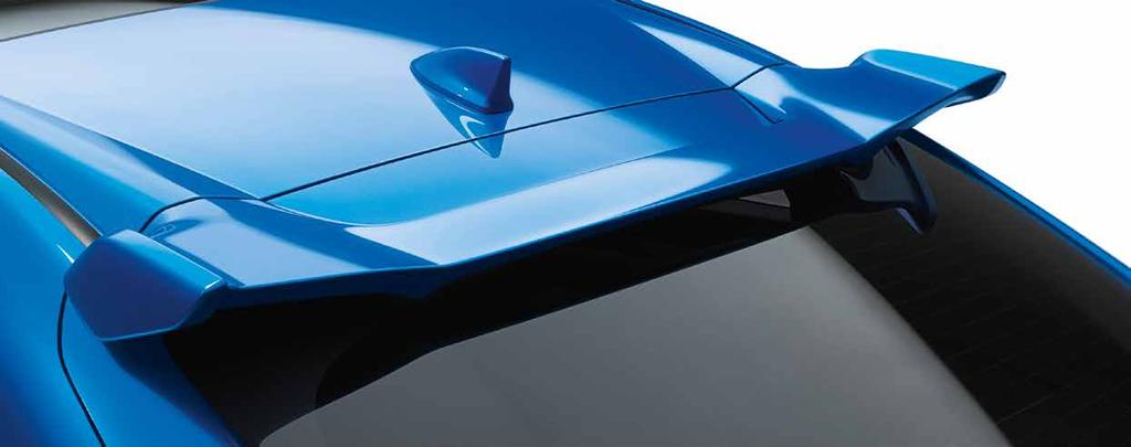 DACHSPOILER Der integrierte, modifizierte Dachspoiler in Wagenfarbe verleiht dem Civic einen besonders sportlichen Look.