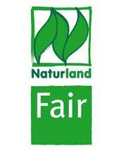 Zertifizierungssysteme im Fairen Handel Fairtrade International Dachorganisation von 25 nationalen Siegelinitiativen und drei