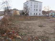 Spielplatz Tharandter Straße vor (oben) und nach (rechts) dem Neubau gende Bevölkerungszahlen sind ein Ausdruck dieser positiven Entwicklung, die durch den Abschluss der Sanierung der Tharandter