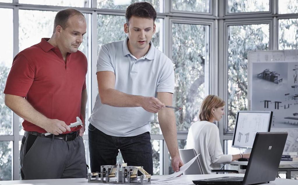 Sie unterstützen Ingenieure beim Entwerfen, Konstruieren und Gestalten neuer Produkte.