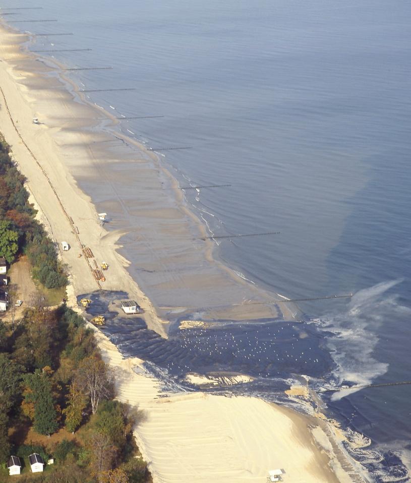 Küstenschutzdünen Zwischen 1990 und 2010 wurden rund 80 Aufspülungs- bzw.