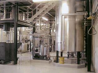 Wo möglich wird unter technologischen Aspekten durch die CPM SKET GmbH die Entsäuerung und Desodorierung mittels physikalischer Raffination