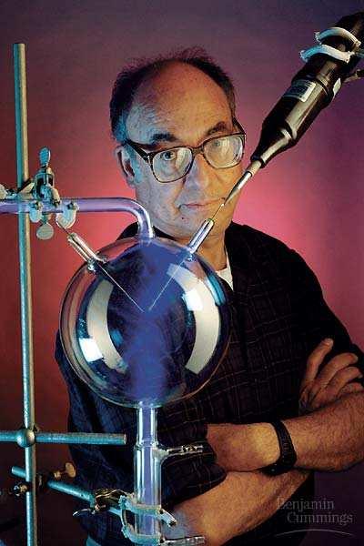 1. Bildung von organischem Monomere: Miller Experiment (1953) Stanley Miller Water vapor CH 4 Electrode