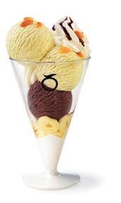 meringues glacées Vanilla Dream und Strawberry Ice Cream, Meringues, Beerenmix oder Erdbeeren (saisonal erhältlich) und Erdbeersauce. CHF 12.