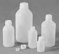 Gummi/Kunststoff - Caoutchouc/Plastique - Rubber/Syntetic Weithals-Flaschen, LD-PE weich, natur/durchschneinend, mit dichtem Schraubverschluss Flacons, col large, PE-LD mous, naturels/translucides, à