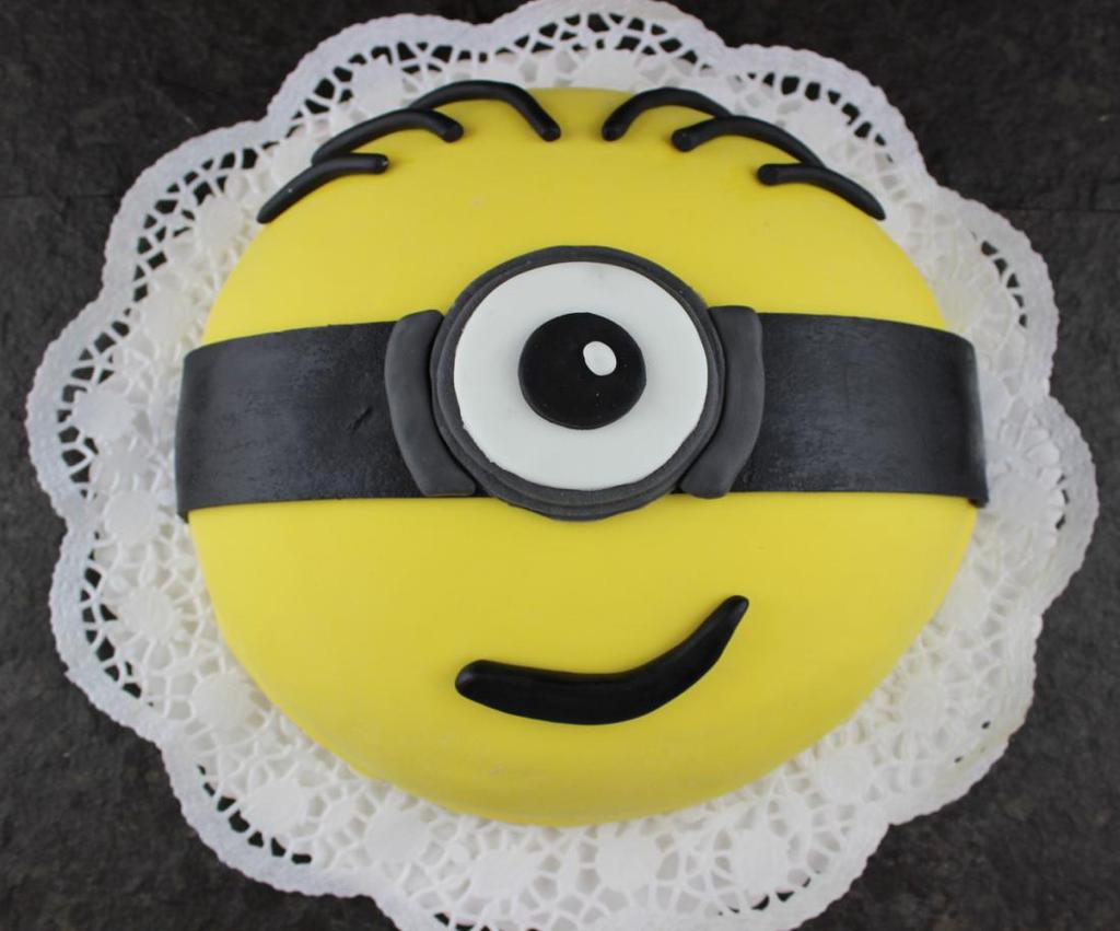 502 Minions Torte I 26cm für ca.