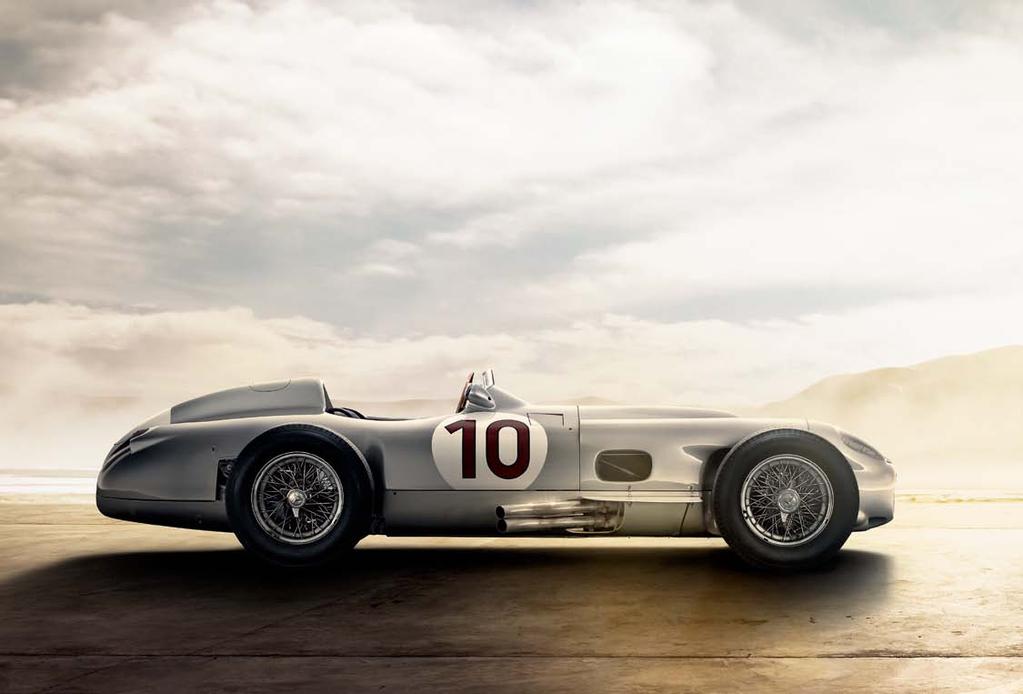 68 Was wäre der Motorsport ohne Mercedes-Benz? Das erste Fahrzeug, das ein Autorennen gewann, wurde von einem Daimler-Motor angetrieben. Der erste Mercedes war ein Rennwagen.