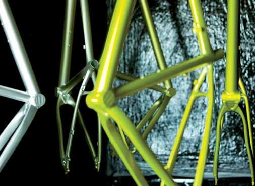 DESIGN & ENGINEERING 125 Jahre Erfahrung im Fahrradbau für jeden Bedarf unser fundiertes Wissen um die Verwirklichung von Ideen auf zwei Rädern hat Tradition.