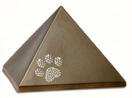 Edition Pyramide Weinrot Stahlgrau Chocolat Violett 59-500-518 (0,5 lt.) 59-1500-51 (1,5 ltr.) 59-500-528 (0,5 ltr.) 59-1500-528 (1,5 ltr.) 59-500-538 (0,5 ltr.) 59-1500-538 (1,5 ltr.