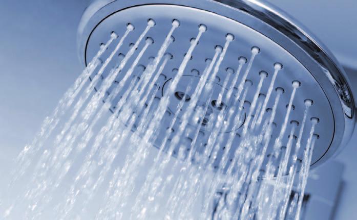 Energielabel für die Warmwasserbereitung Etwa drei Viertel der Haushalte in Deutschland erwärmen das Wasser zum Duschen, Baden und Spülen zentral über die Heizungsanlage.