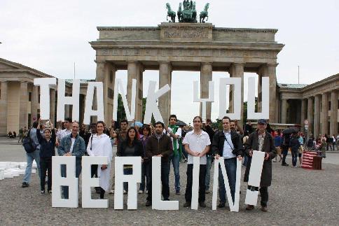 Bahá i-gemeinde in Berlin Glaubensrichtung: Bahá i Sprachen: deutsch Frau Ulrike Kesch Telefon: 31 95 71 80 bitte telefonisch erfragen berlin-neukoelln@bahai.