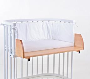 3 Verschlussgitter und Erweiterung Sicherheit mit Komfort Verschlussgitter Mit dem praktischen Verschlussgitter schläft das Baby auch dann sicher, wenn es alleine liegt.