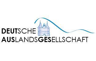 Deutsch als Wissenschafts- und- Wirtschaftssprache In gemeinsamen Diskussionen wird über die Zukunft der deutschen Sprache im Ostseeraum und über neue Berufsperspektiven, die in der globalen Welt