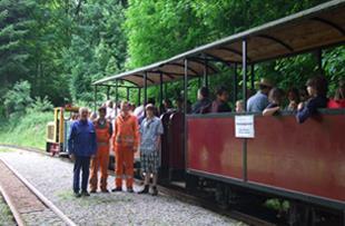 Ferienbeginn mit Moorbahn, Minigolf, Führung und Konzert... Sonntag, 17.