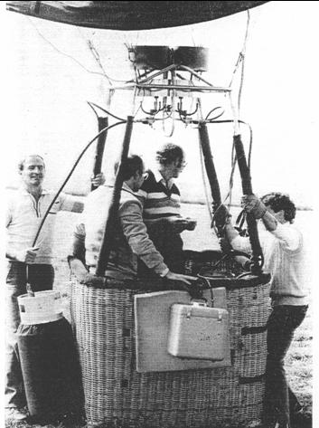 Messung der kosmischen Strahlung im Heissluftballon (70 Jahre nach der ersten Ballonfahrt von Prof. Gockel en 1911-13) (1 R/h in Luft 8.77 ngy/h 0.