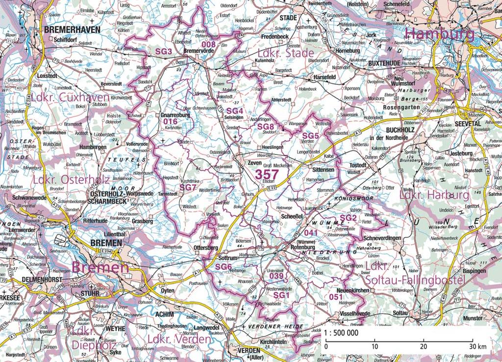 Landkreis Rotenburg (Wümme) Bezirk Lüneburg Übersicht und Gebietsentwicklung Der Landkreis Rotenburg (Wümme) nimmt die Mitte des wald- und moorreichen Geestgebietes zwischen Elbe und Weser ein.