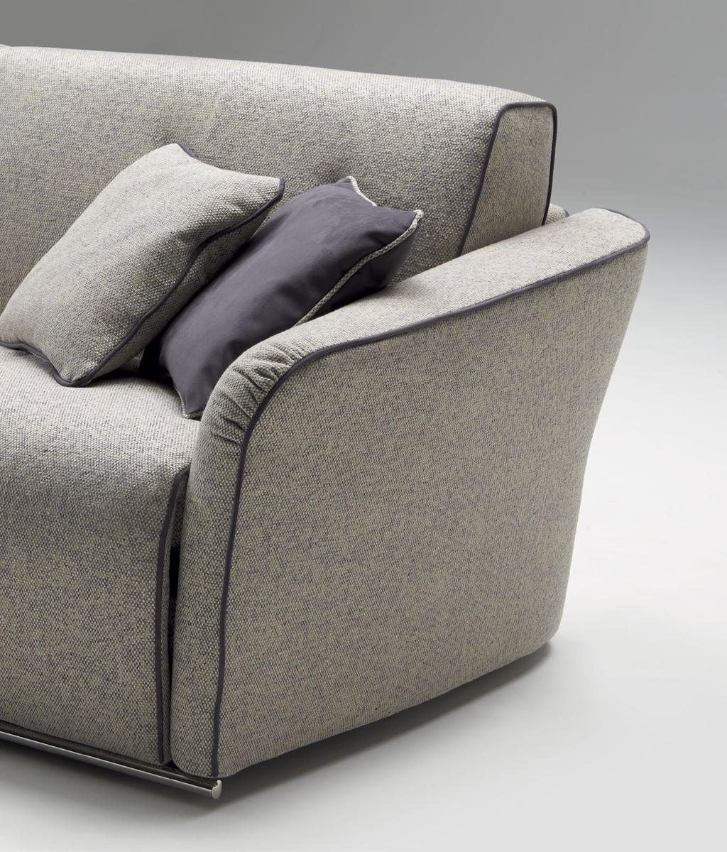 GROOVE Groove design Milano Bedding Con GROOVE, Milano Bedding vuole non solo dare importanza al comfort del letto, con i vari materassi disponibili, ma anche al comfort di seduta e al design del