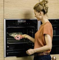 Für ein besonders intensives Geschmackserlebnis werden Zutaten wie Fleisch, Fisch und Gemüse mit der Einstellung Sous-vide im Vakuumierbeutel langsam im Ofen gegart.