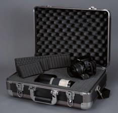 Slimline suitcase with practical size, low weight.