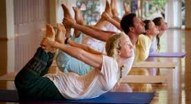 Abwechslungsreiche Asana-Reihenfolgen ab 15 Minuten Kurze Übungen für Aufmerksamkeit und Konzentration Praktische Anwendung von positivem Denken im Alltag Aufbau einer stetigen täglichen Yoga-Routine