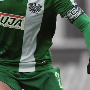 dabei, spielte für Dynamo Dresden (30 Partien), den FC Carl Zeiss Jena (66) und seit 2011