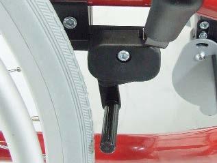Der Bremsbügel drückt auf den Reifen und hält diesen fest. Dabei steht der Bremsbügel ca. im 90 Winkel zum Halter.