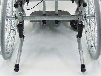 Der SWINGBO-2 XL ist mit zwei Kippschutzeinheiten ausgerüstet. Ein Kippschutz erhöht die Kippsicherheit des Rollstuhles.