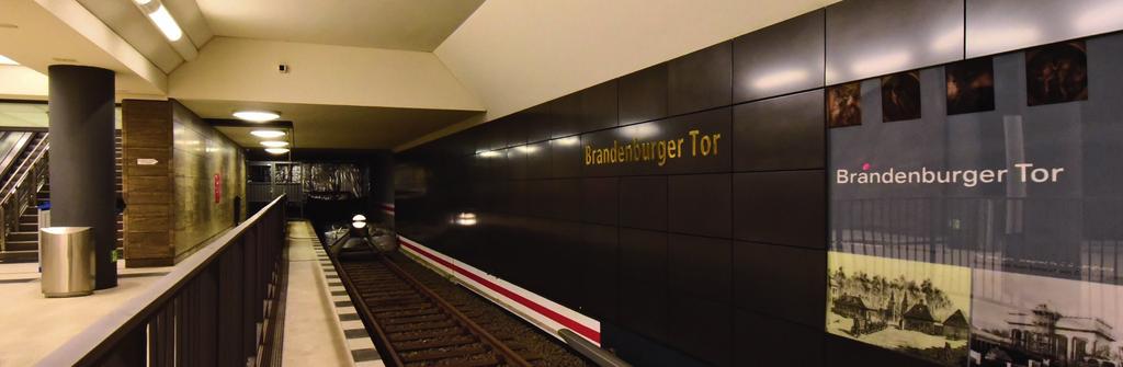Ein Interview mit Elko Elzemann, Teilprojektleiter UDL und BRT Momentan ist der Anschluss an den U-Bahnhof Brandenburger Tor noch vereist. Weshalb?