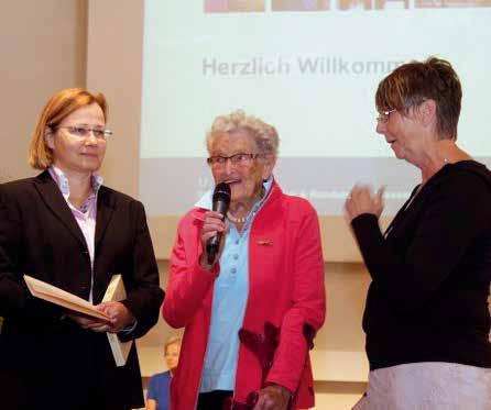 Im Turnbezirk Gütersloh, Gau Minden-Ravensberg und Westfälischem Turnerbund übernahm sie im Laufe der Jahre für das Frauenturnen viel Verantwortung.