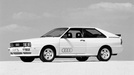 Übersicht bisher verbauter Fünfzylinder-Motoren Der erste Fünfzylinder-Motor wurde 1977 im Audi 100 5E verbaut. Er hatte 2,1 l Hubraum und leistete 100 kw (136 PS).