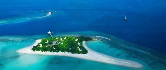 Banyan Tree Madivaru Nord Male Atoll Ihre Trauminsel erwartet Sie Die luxuriöse Zelt Villa Hotelanlage liegt auf einer Trauminsel umgeben vom türkisfarbenen Wasser des Indischen Ozeans und dem feinen
