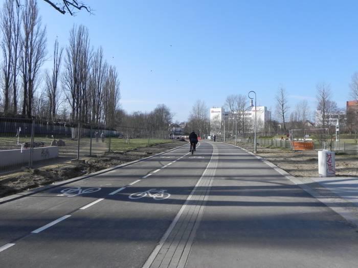Konzeptionelle Überlegungen zu Radschnellwegen in Berlin - Ein Werkstattbericht -