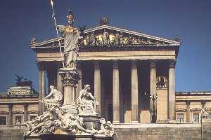 korinthische Säule Die Säulenordnung ist von Vitruv. Harmonie und Struktur ist die klassische Schönheit der griechischen Kultur.