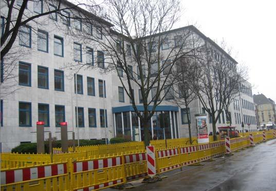 Gebäude BA Bismarckstrasse 81, 47057 Duisburg Baujahr 1892/ Sanierungen 1988/ 1990 Gesamtfläche 11.185 m² Hauptnutzfläche (NF1-6) 7.