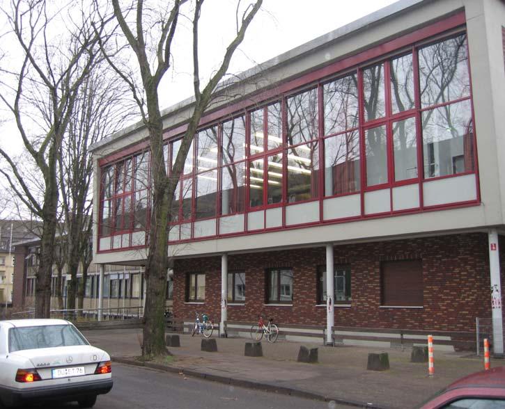 Gebäude SG Geibelstrasse 41, 47057 Duisburg Baujahr 1957/ 1992 Sanierung Gesamtfläche 6.044 m² Hauptnutzfläche (NF1-6) 3.