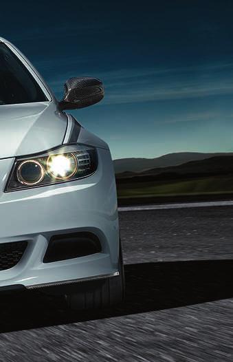 BMW Performance Frontsplitter Carbon Erzielt eindrucksvolle Akzente durch ultraleichtes Carbon und sportives, scharf geschnittenes Design.