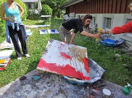 Farben und Leinwände, Kursleitung Erika Anfängerkurs/Schnupperkurs/Einstieg in die Malerei/ Malen nach eigenen Bildideen Alle Maltechniken sind möglich. 12.