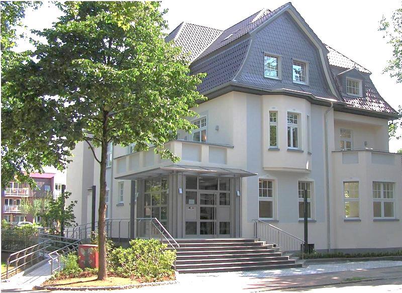 Unternehmensdaten Gemeinnützige Oberhausen-Sterkrade eg Sterkrader gegründet 1925 812 Häuser mit 2.686 Wohnungen 3.